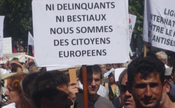 Restons professionnels face à l'exclusion de la population ROM !