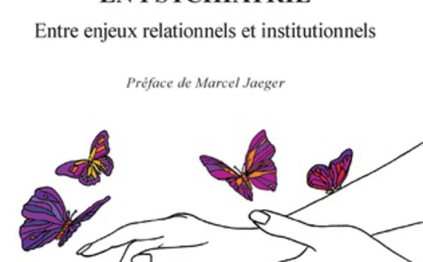 La démocratie sanitaire en psychiatrie: Entre enjeux relationnels et institutionnels